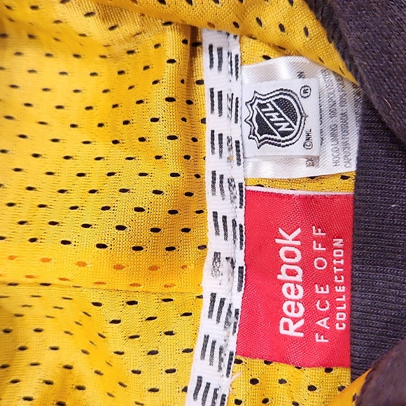 NHL Reebok Face Off Collection Boston Bruins Boys sz L (14/16) Sweatshirt - Picture 6 of 9